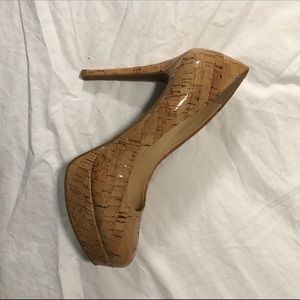 Cork platform heel